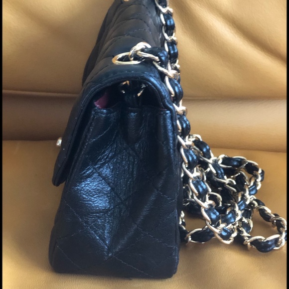 Chanel Handbag - Picture 5 of 7